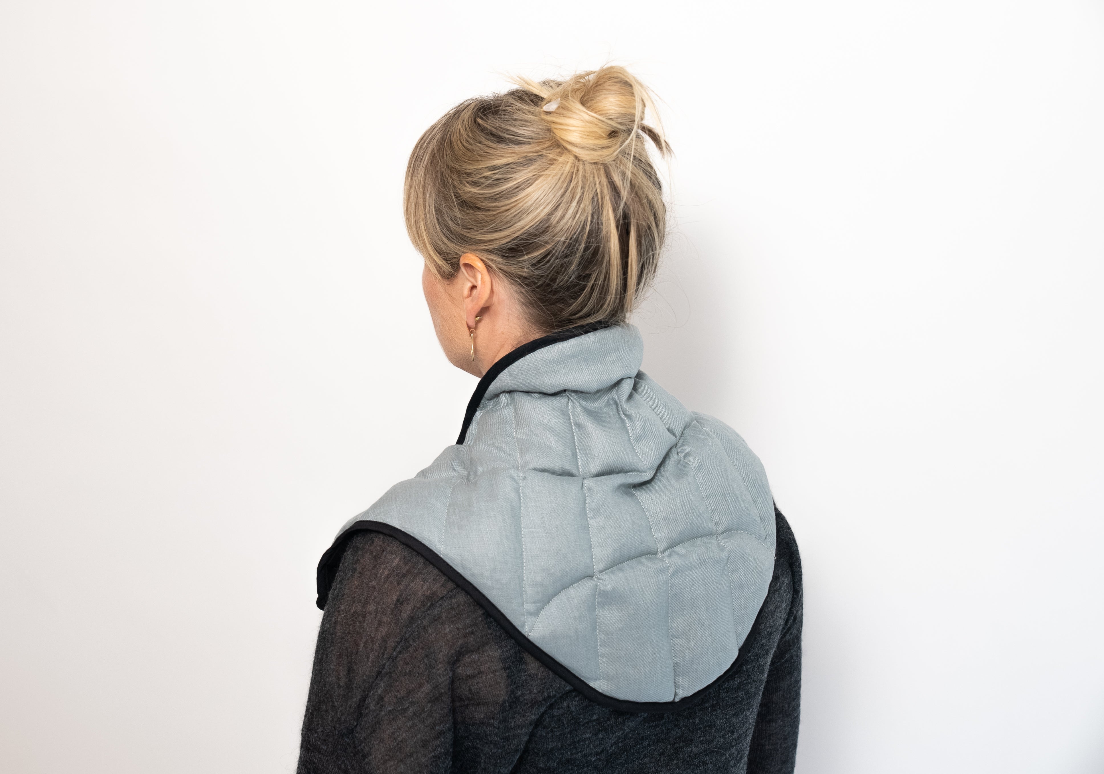 Shrug Heat Bag Neck Pain Relief The Cosy Lab thecosylab